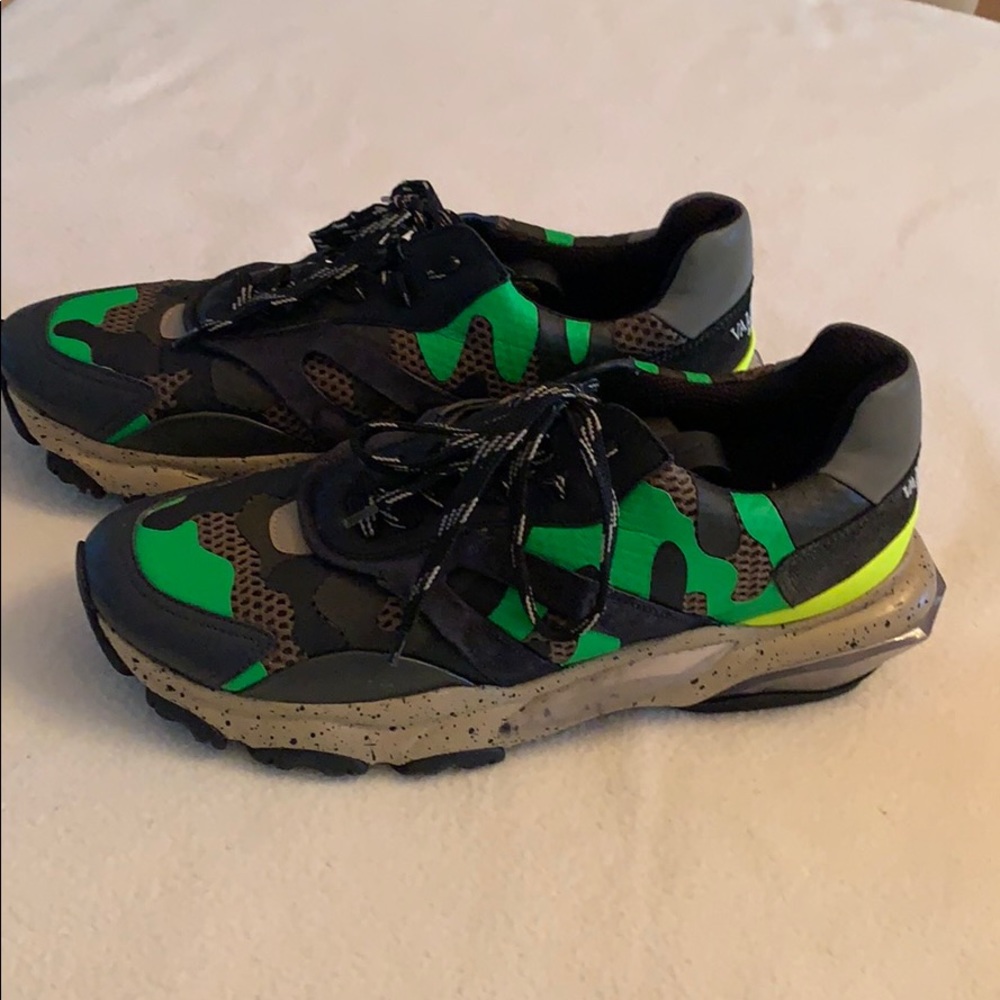 Valentino Garavani Bounce sneakers for men